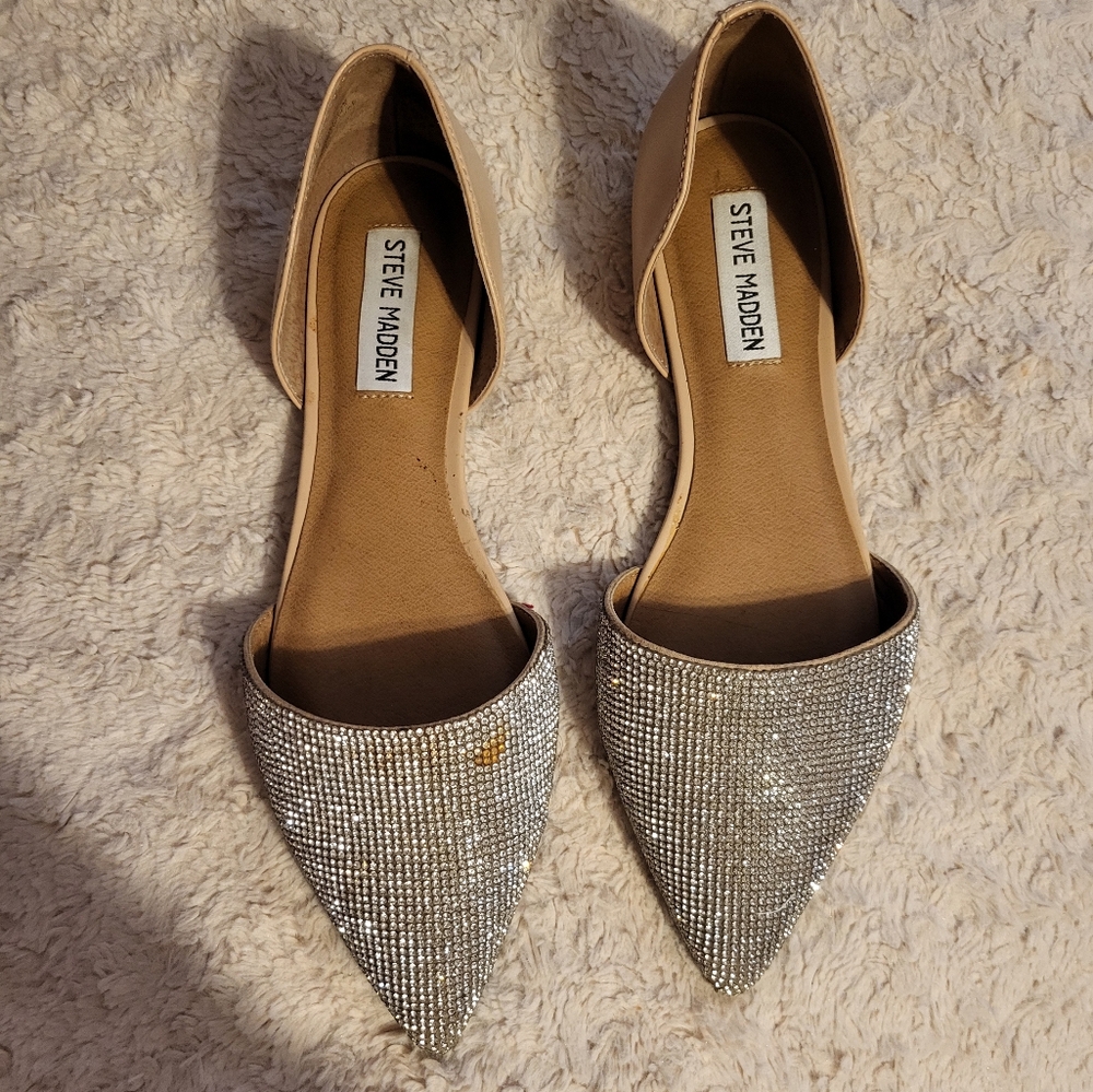 Steve Madden Rhinestone Genius D'Orsay Pointed Toe Flats in Neutral Nude: 7.5M